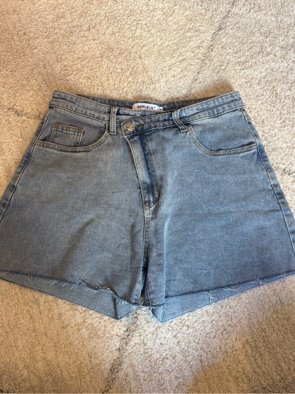 Light Blue High-Waist Denim Jean Shorts Size Medium NEW WITHOUT TAGS